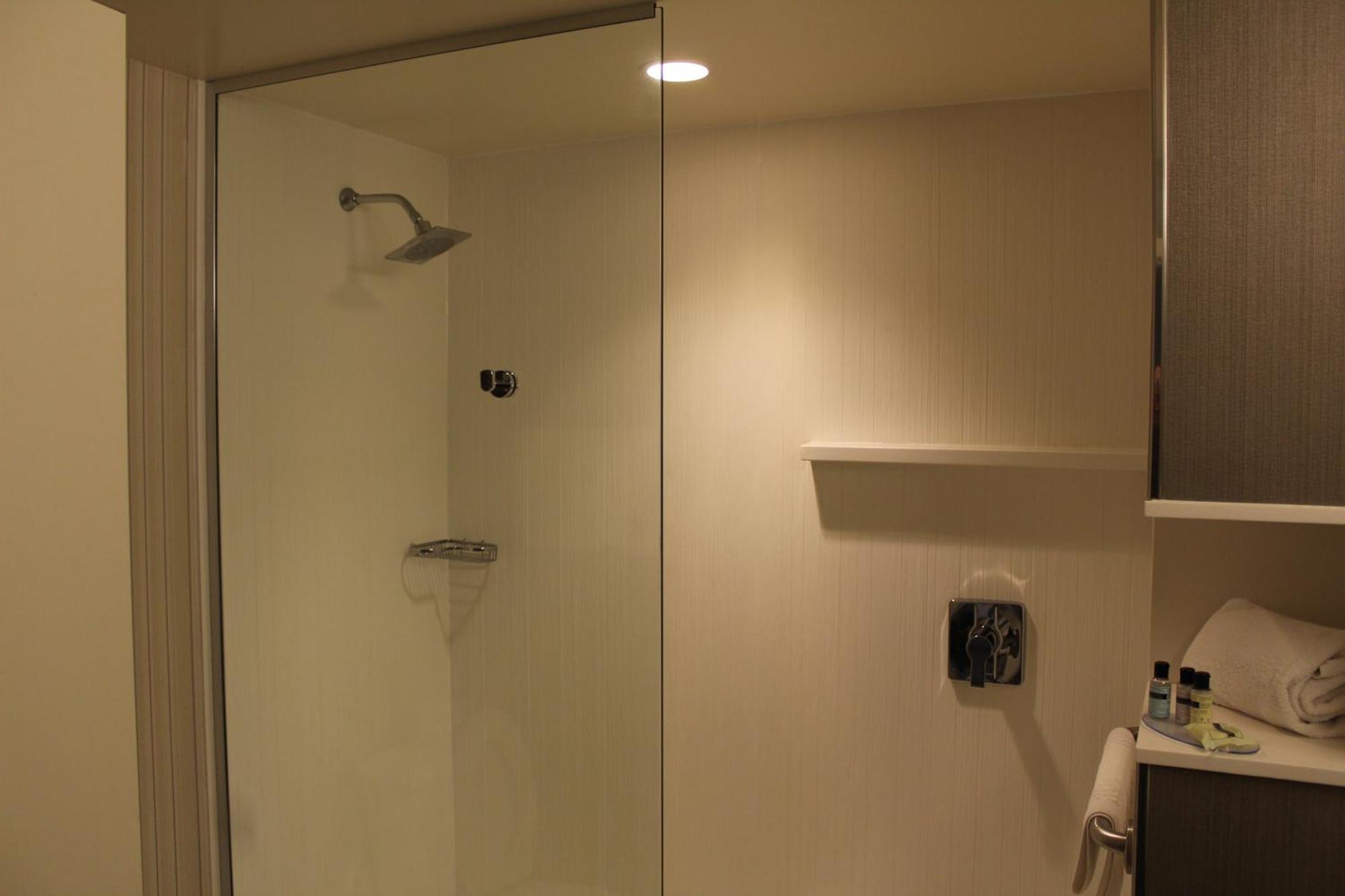 Courtyard By Marriott At Horizon Convention Center Hotel