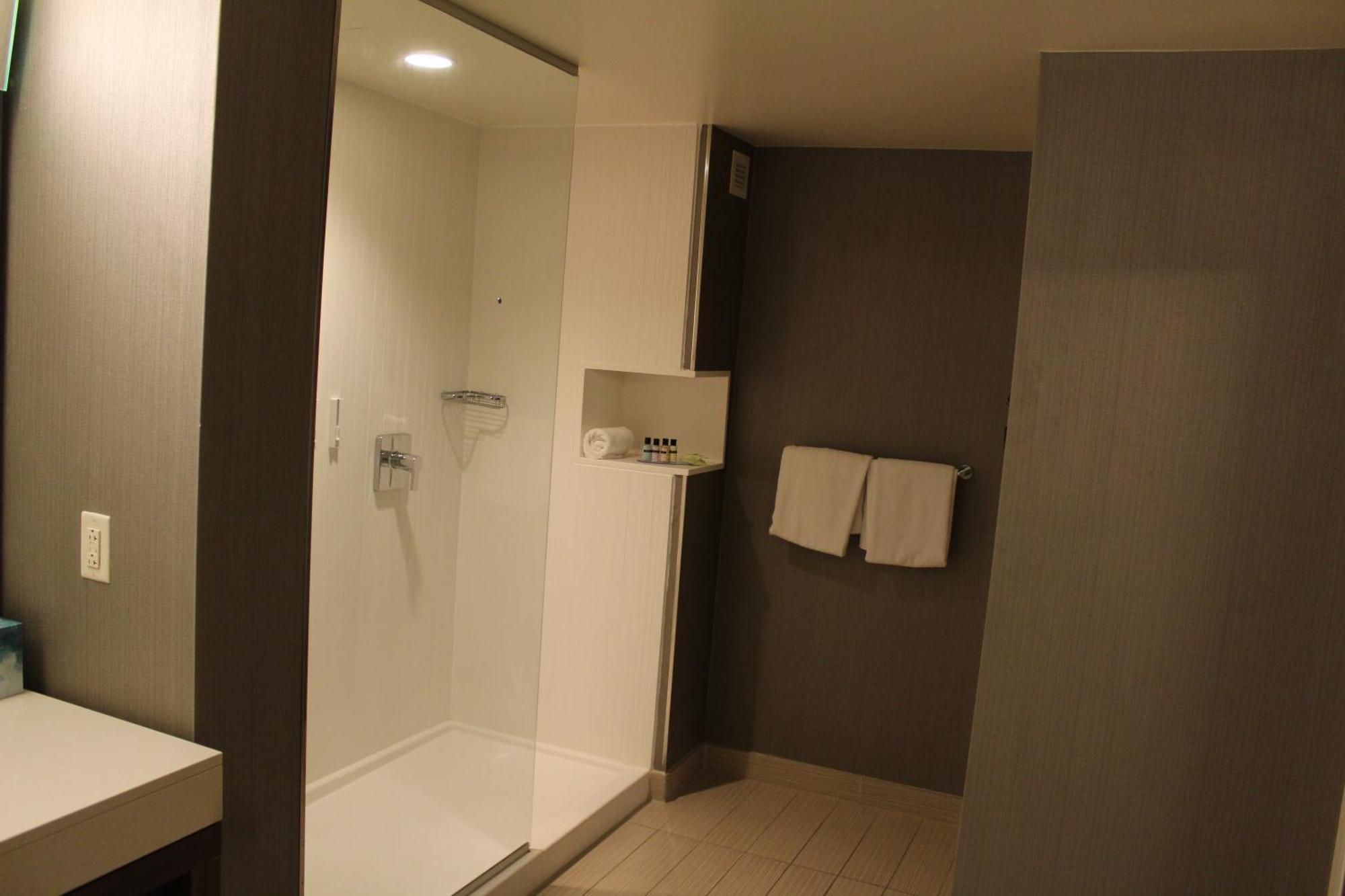 Hotel Courtyard By Marriott At Horizon Convention Center 3*